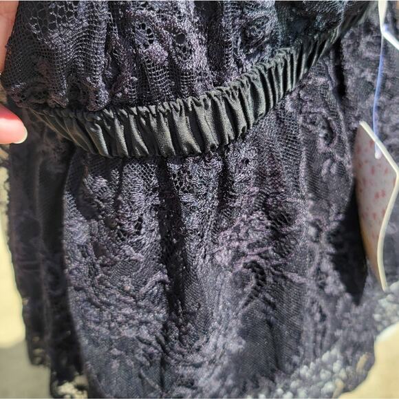 Free People black Chante lace romantic deep V camisole tank with bow size M - Picture 6 of 11